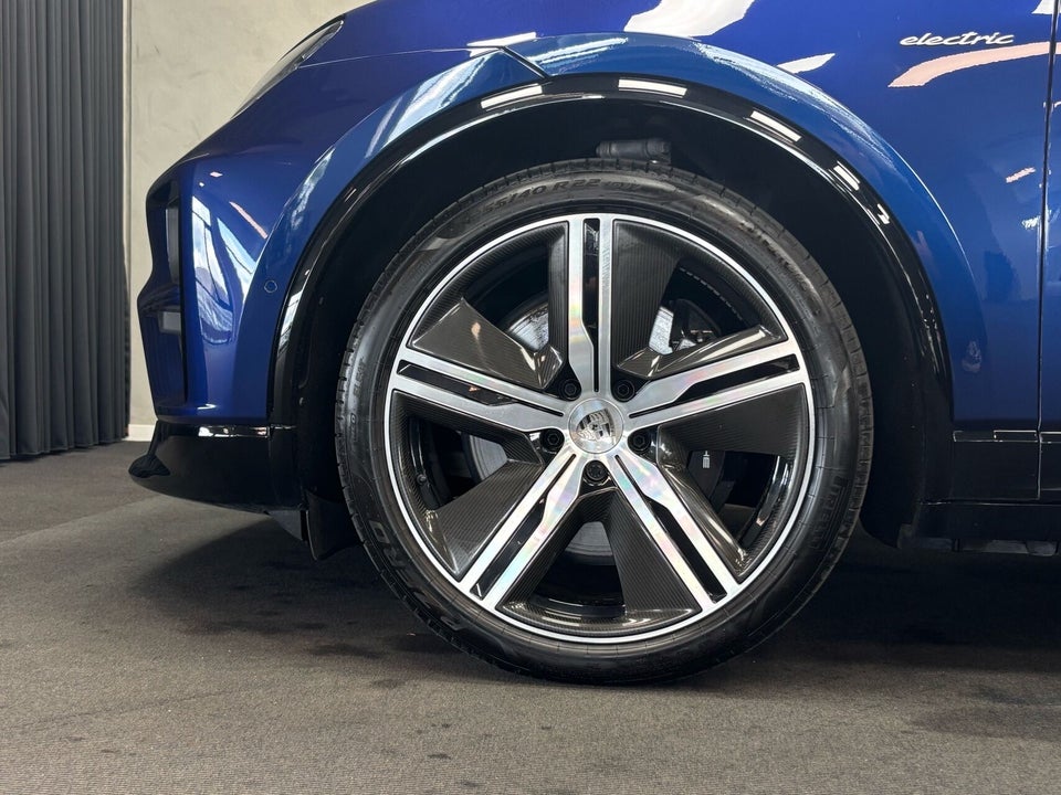 Porsche Macan Turbo 5d