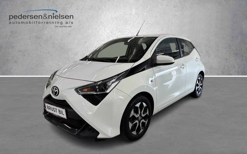 Toyota Aygo 1,0 VVT-i x-plore 5d