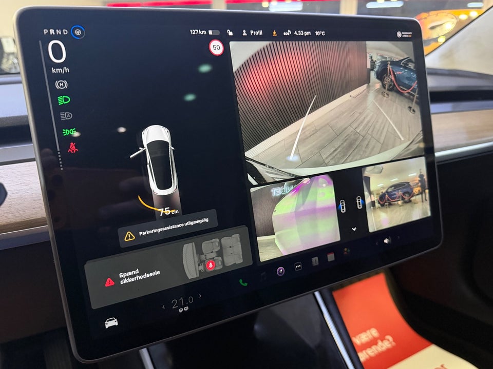 Tesla Model 3 Standard Range+ RWD 4d