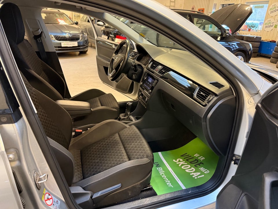 Skoda Rapid 1,0 TSi 110 Ambition 5d