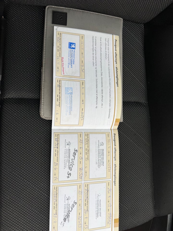 Peugeot 207 1,6 VTi Premium 5d