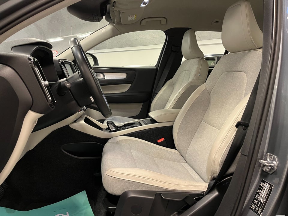 Volvo XC40 2,0 D3 150 Momentum aut. 5d