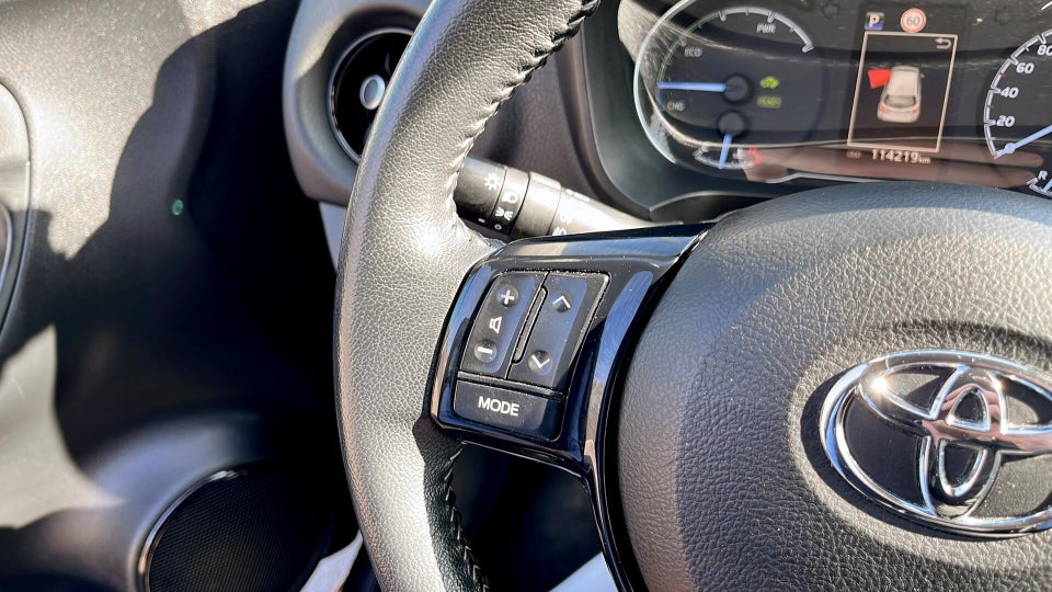 Toyota Yaris 1,5 Hybrid H2 Premium e-CVT 5d