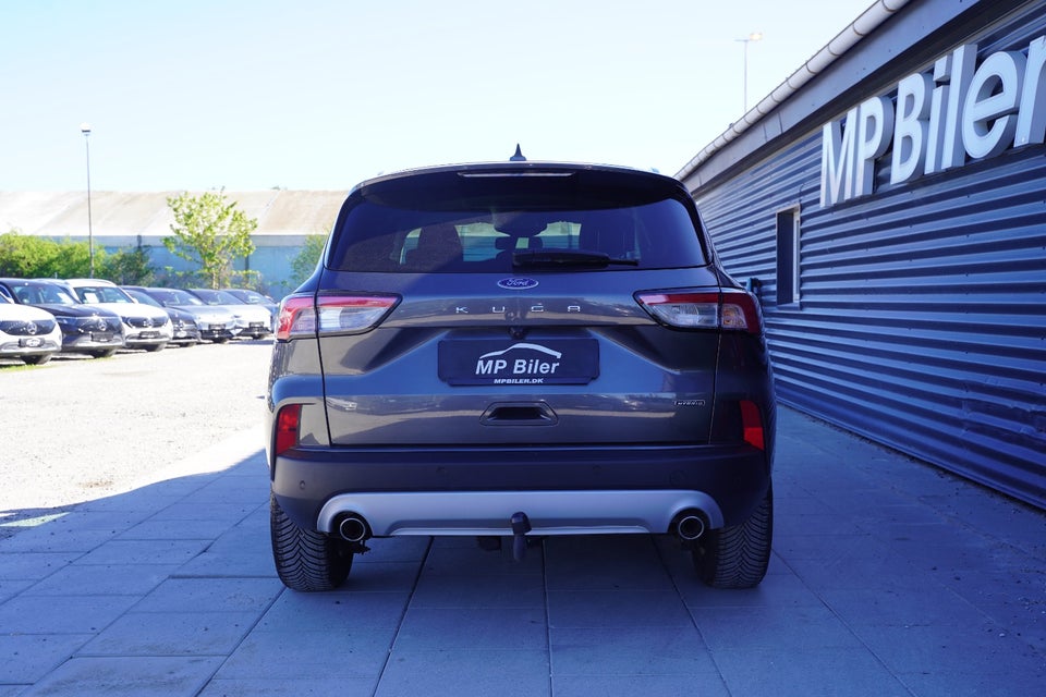 Ford Kuga 2,5 PHEV Titanium CVT 5d