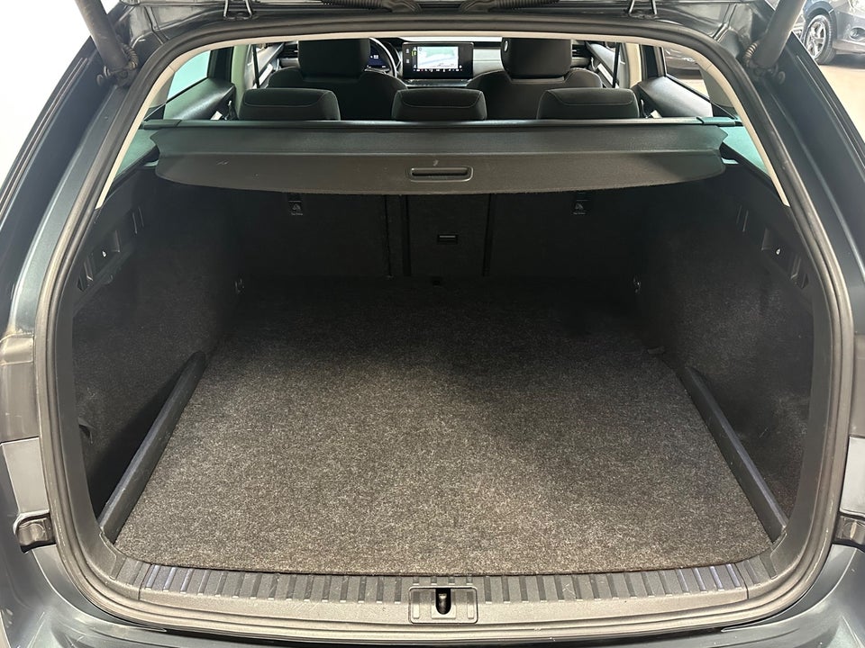 Skoda Octavia 1,4 TSi iV Combi DSG 5d