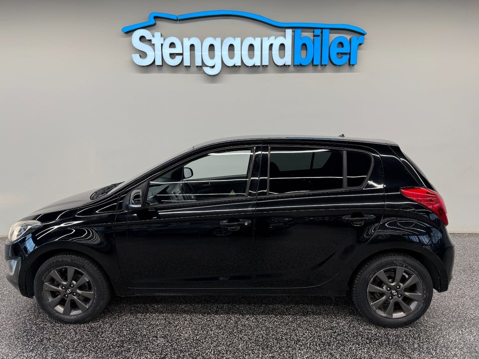 Hyundai i20 1,25 Classic Go! 5d