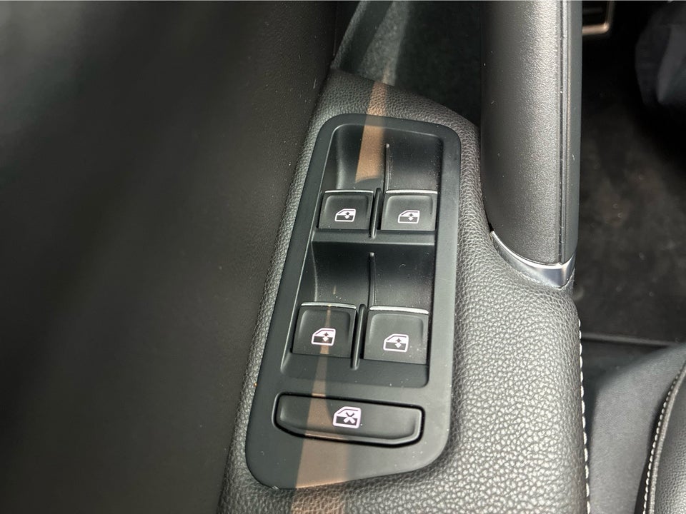 VW Golf VII 1,4 GTE DSG 5d