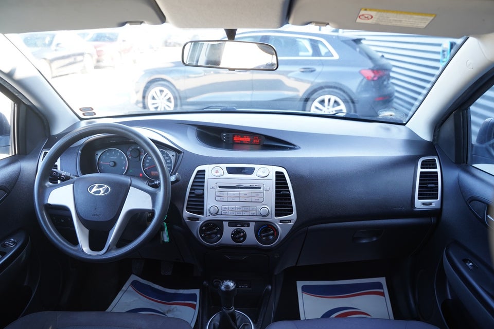 Hyundai i20 1,25 Classic 5d
