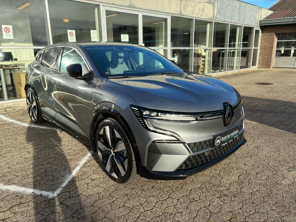 Renault Megane E-Tech 60 Techno+ 5d