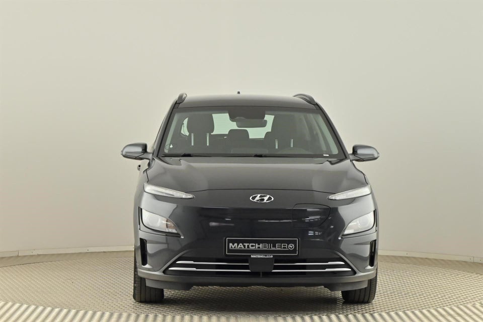 Hyundai Kona 64 EV Essential 5d