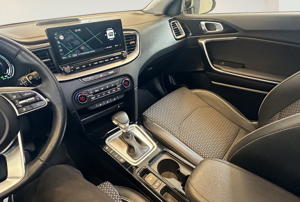 Kia XCeed 1,6 PHEV Upgrade Intro DCT 5d