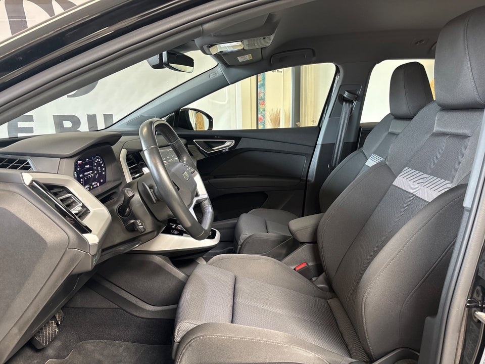 Audi Q4 e-tron 40 Advanced 5d