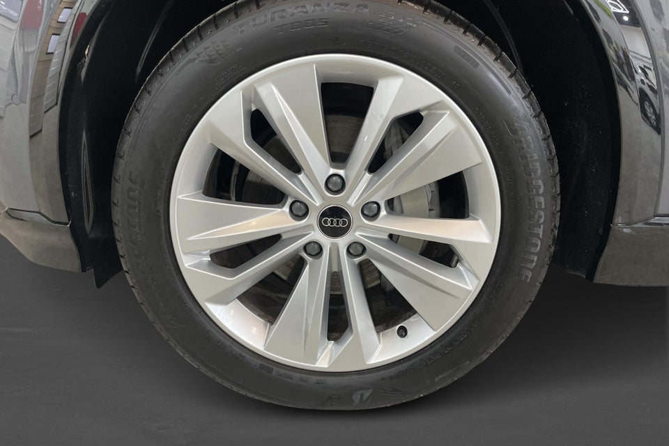 Audi Q6 e-tron Progress quattro 5d