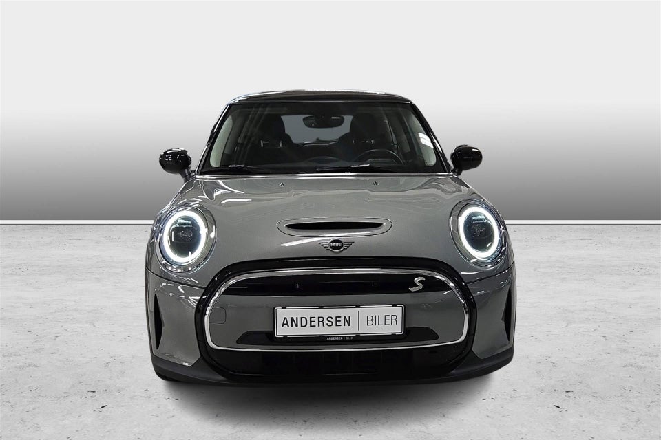 MINI Cooper SE Essential 3d