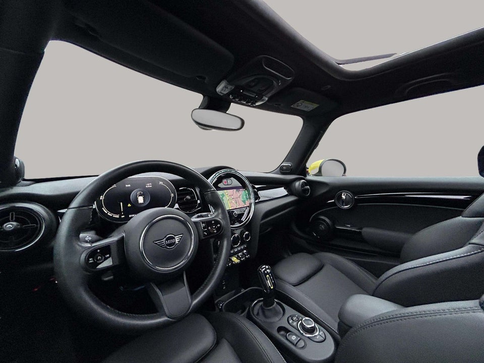 MINI Cooper SE Edition Premium Plus 3d