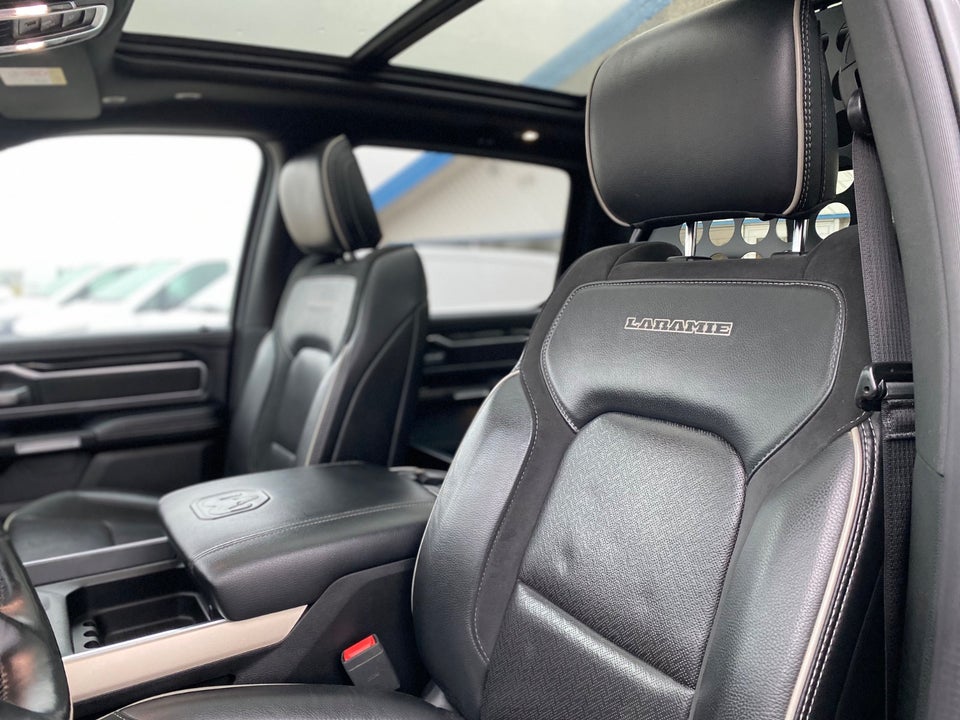 Dodge RAM 1500 5,7 V8 Hemi Laramie aut. 4d