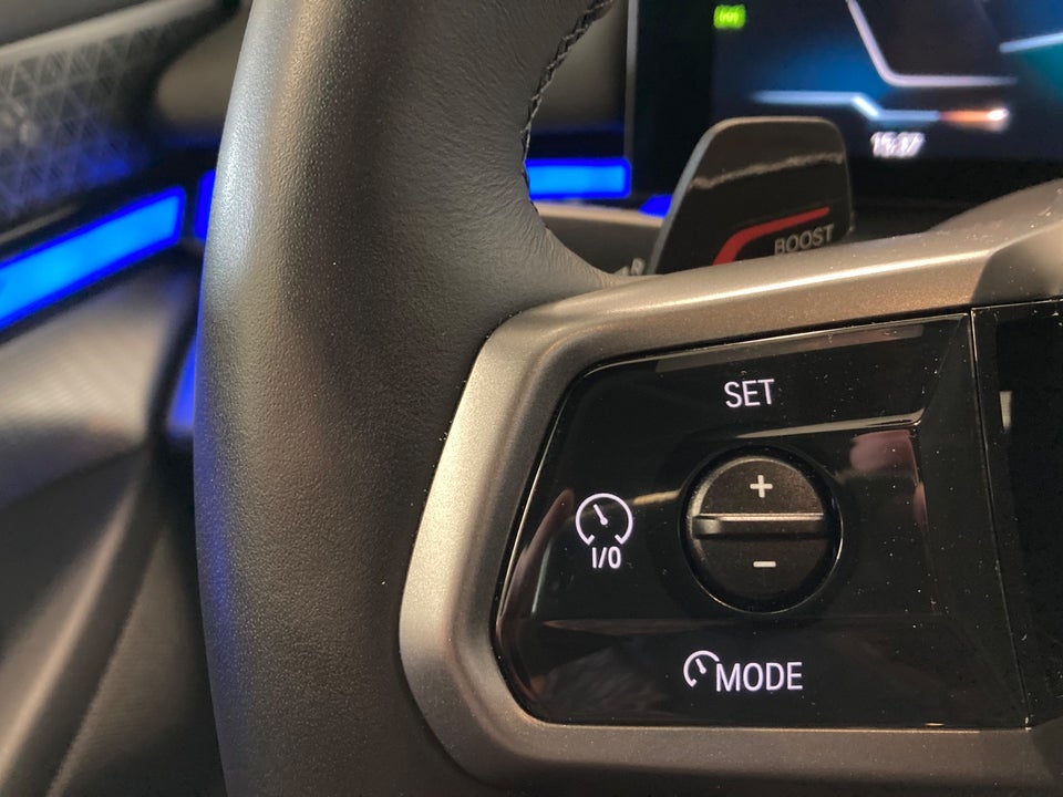 BMW i5 eDrive40 Fully Charged M-Sport 4d