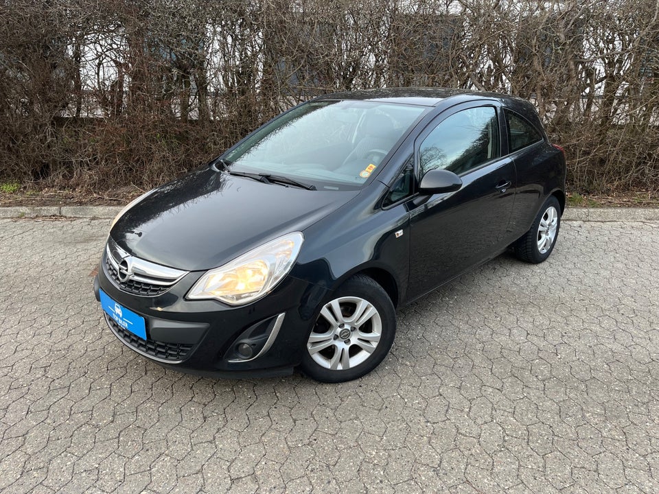 Opel Corsa 1,2 16V Cosmo aut. 5d