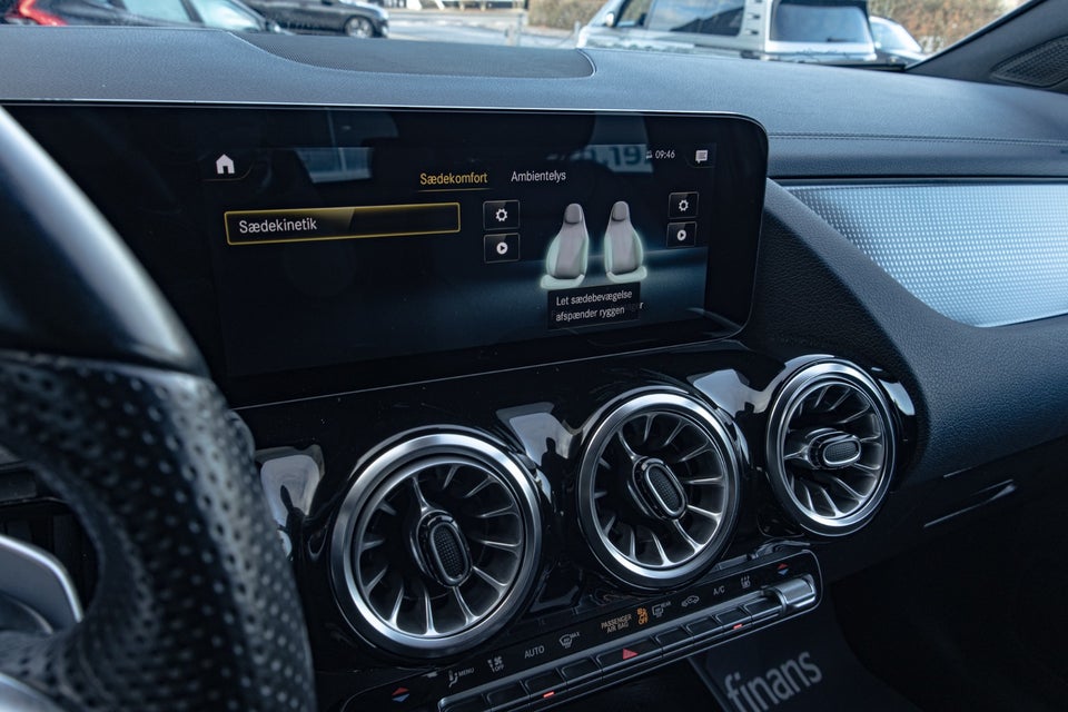 Mercedes EQA250 AMG Line 5d