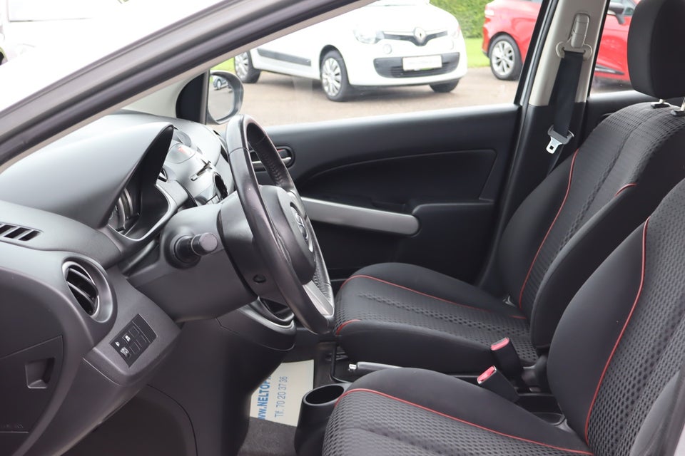 Mazda 2 1,3 Premium 5d