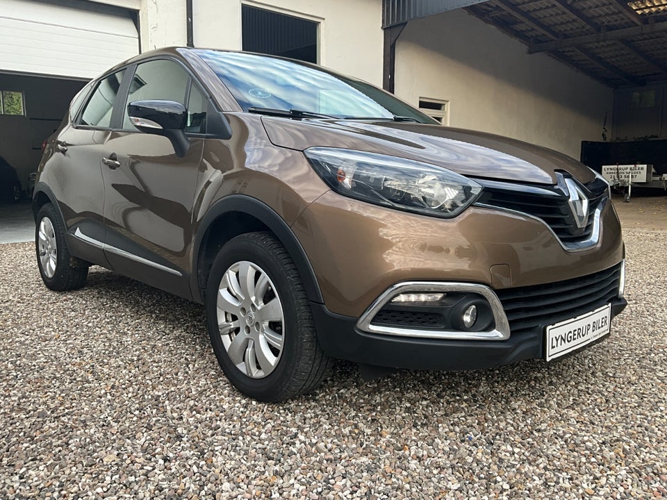 Renault Captur 0,9 TCe 90 Expression 5d