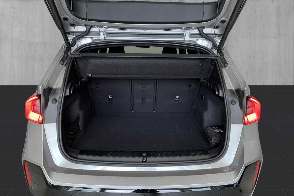 BMW iX1 eDrive20 M-Sport 5d