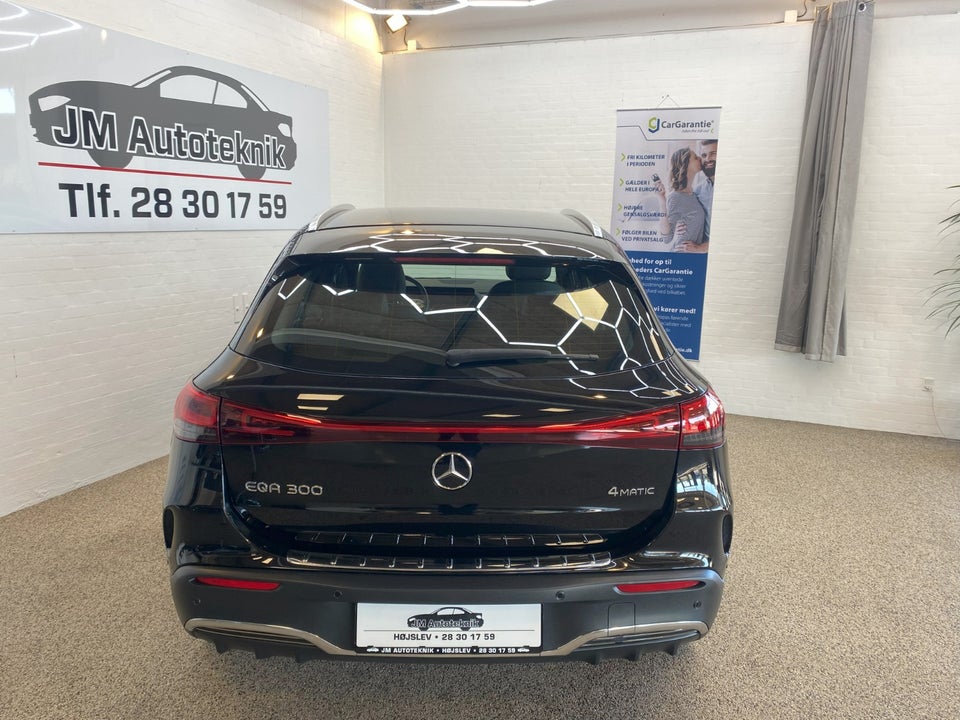 Mercedes EQA300 AMG Line 4Matic 5d