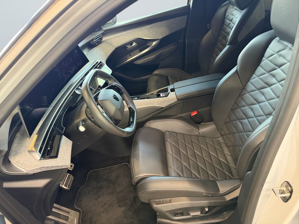 Peugeot e-5008 77 GT Pack 7prs 5d