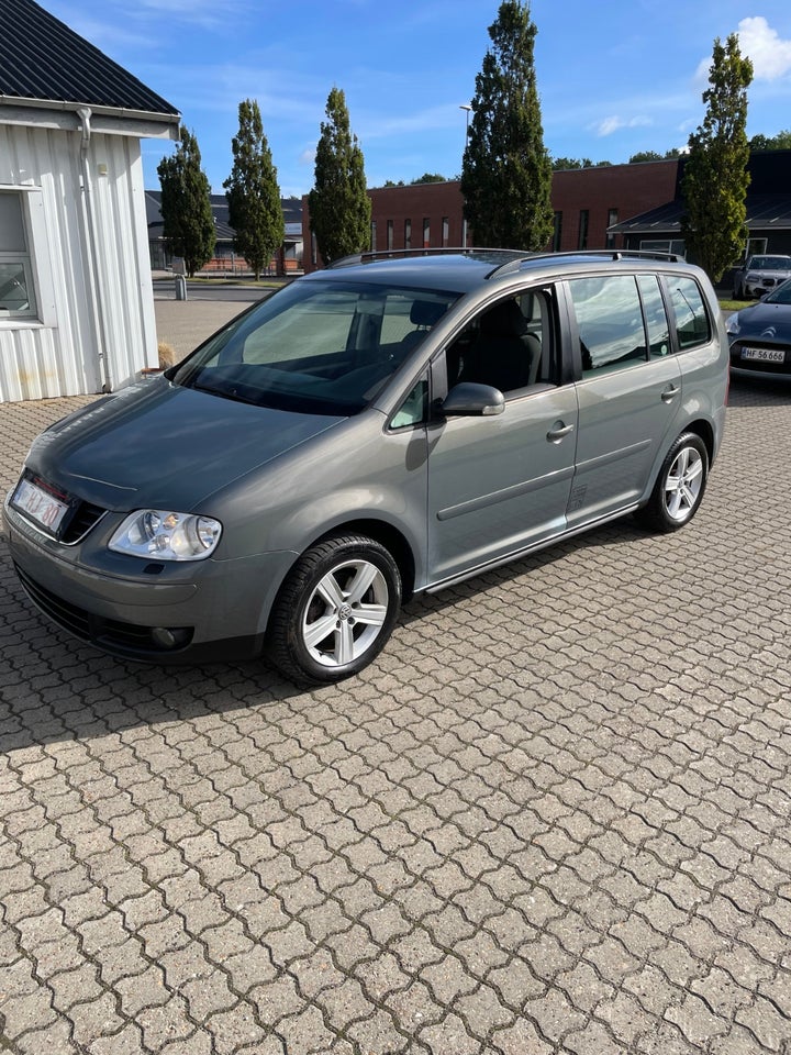 VW Touran 1,9 TDi 100 Trendline Van 5d