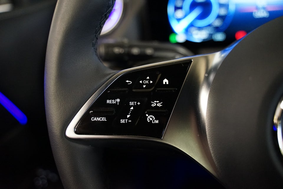 Mercedes EQA250+ Progressive Advance 5d