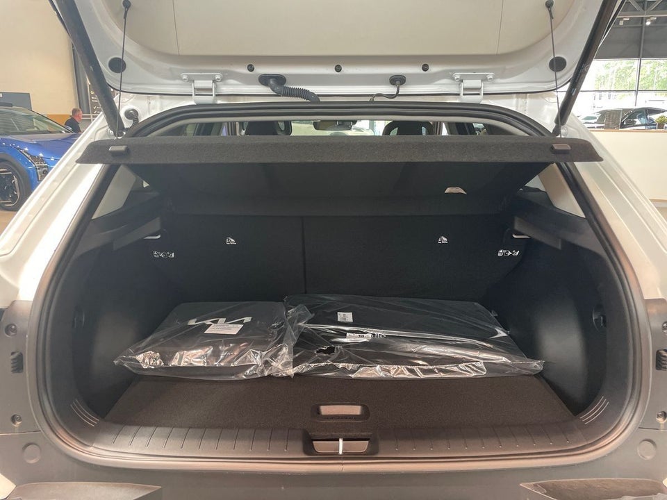 Kia EV4 81 Long Range Earth 5d