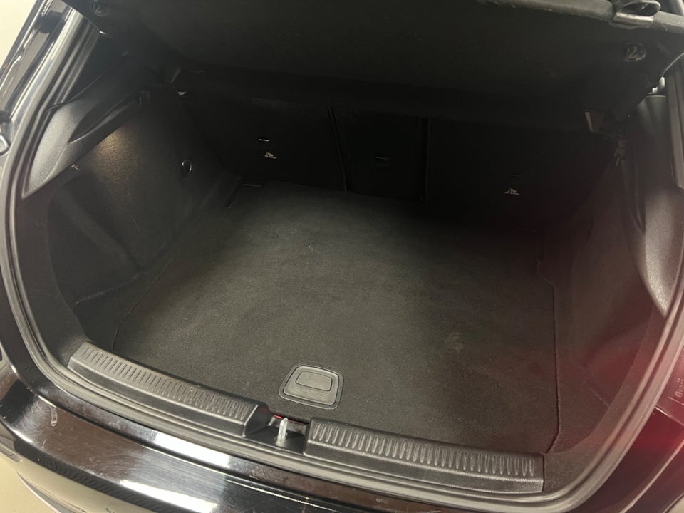 Mercedes A180 d 1,5 Business Progressive Line aut. 5d