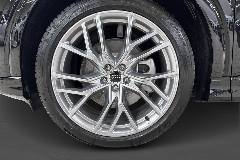 Audi Q4 e-tron 45 S-line Edition 5d