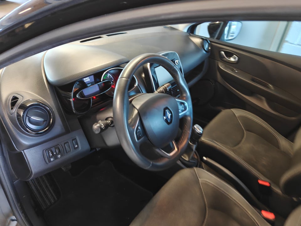 Renault Clio IV 1,5 dCi 90 Zen 5d
