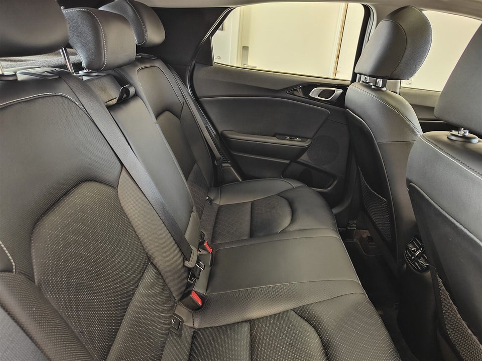 Kia XCeed 1,6 PHEV Upgrade DCT 5d