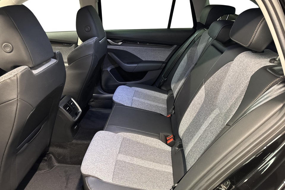 Skoda Octavia 1,5 eTSi 150 Selection Combi DSG 5d