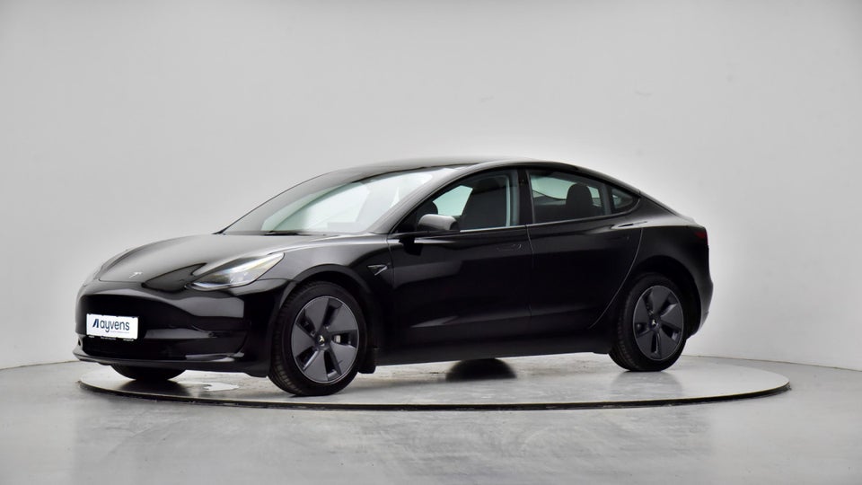 Tesla Model 3 RWD 4d