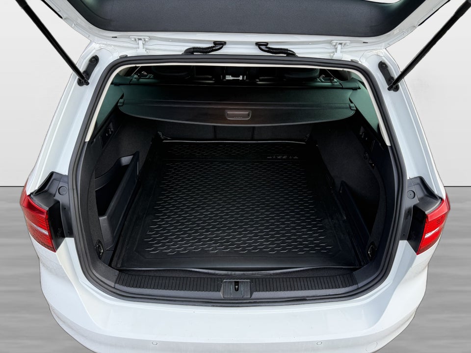 VW Passat 1,4 GTE Variant DSG 5d