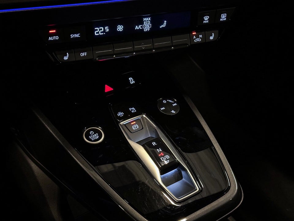 Audi Q4 e-tron 40 S-line 5d