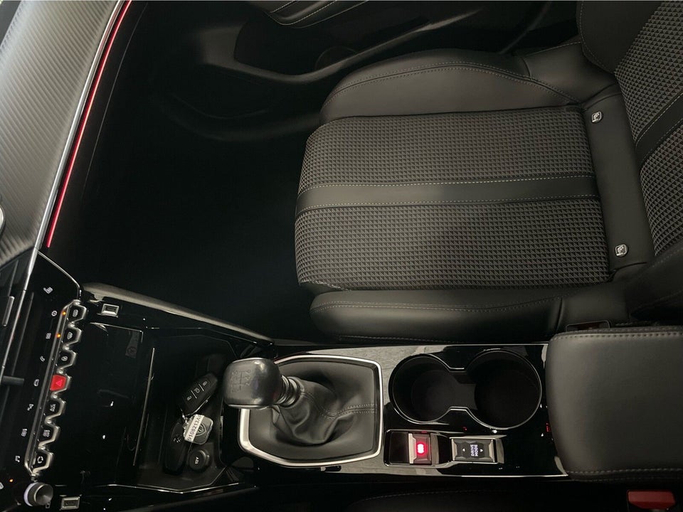 Peugeot 208 1,2 PureTech 100 GT 5d