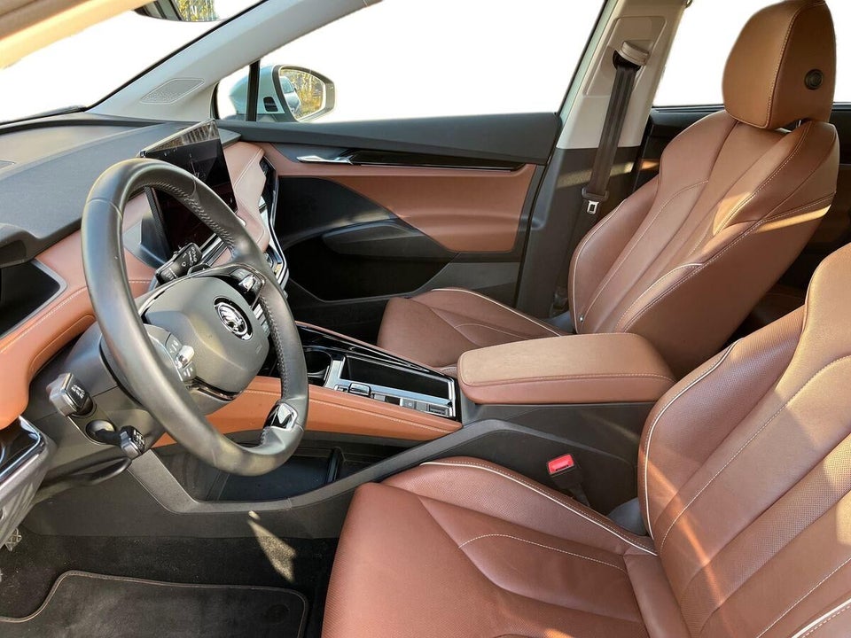 Skoda Enyaq 80 iV Suite 5d