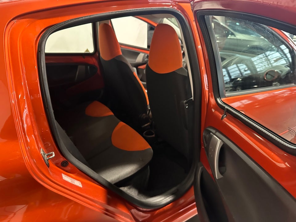 Toyota Aygo 1,0 VVT-i T2 Air Spice Edition 5d