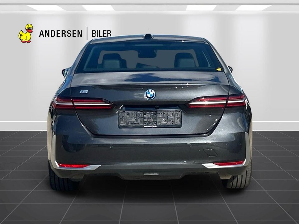 BMW i5 eDrive40 Sport Line 4d