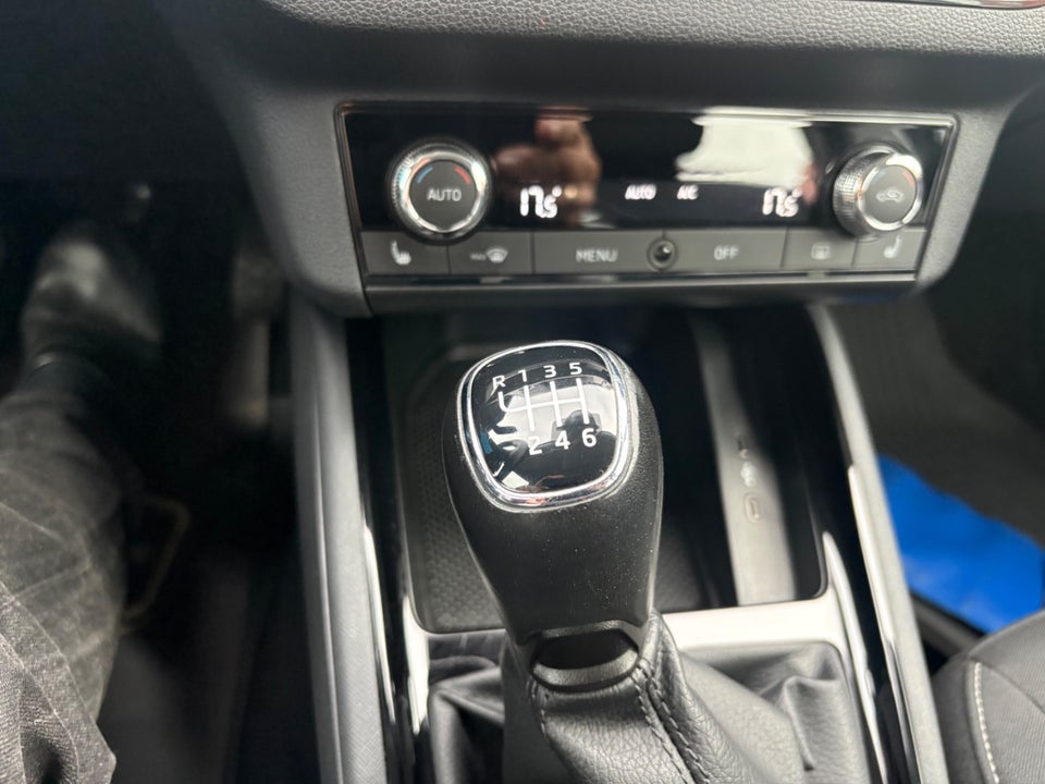 Skoda Scala 1,0 TSi 115 Ambition 5d