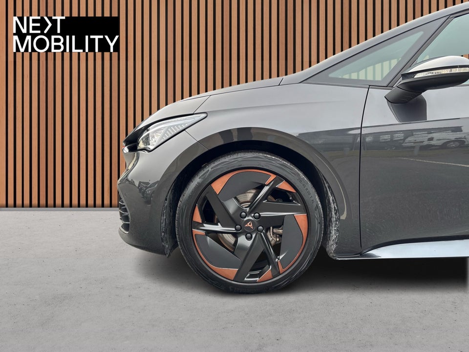 Cupra Born 58 e-Boost Dinamica Pack High 5d