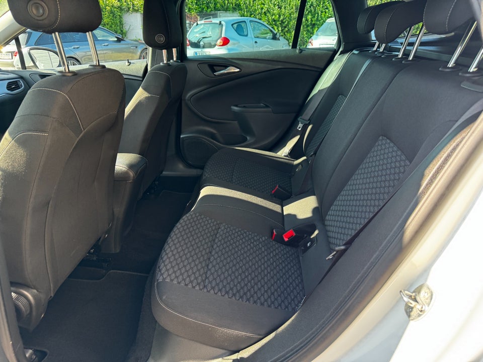 Opel Astra 1,0 T 105 Enjoy Sports Tourer 5d