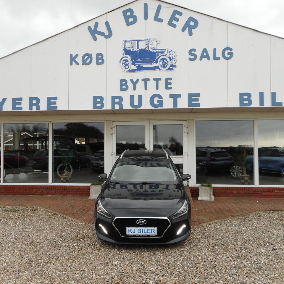 Hyundai i30 1,6 CRDi 136 Premium stc. DCT 5d