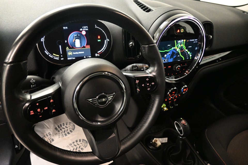 MINI Countryman Cooper SE 1,5 Essential aut. ALL4 5d