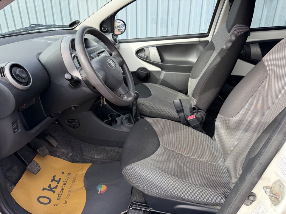 Toyota Aygo 1,0 VVT-i T2 Air Connect 5d