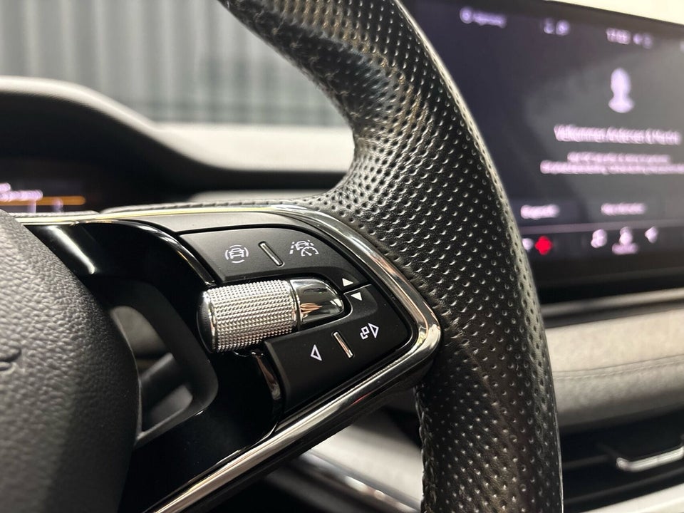 Skoda Enyaq 80 iV 5d